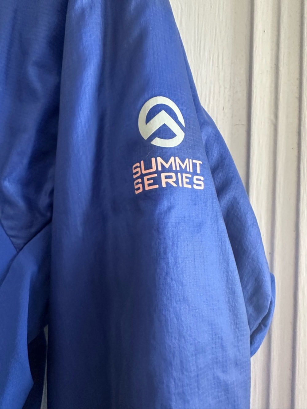 The North Face Women's Cobalt Blue Lightweight 100% Down-Fill Jacket - XS - Picture 5 of 14